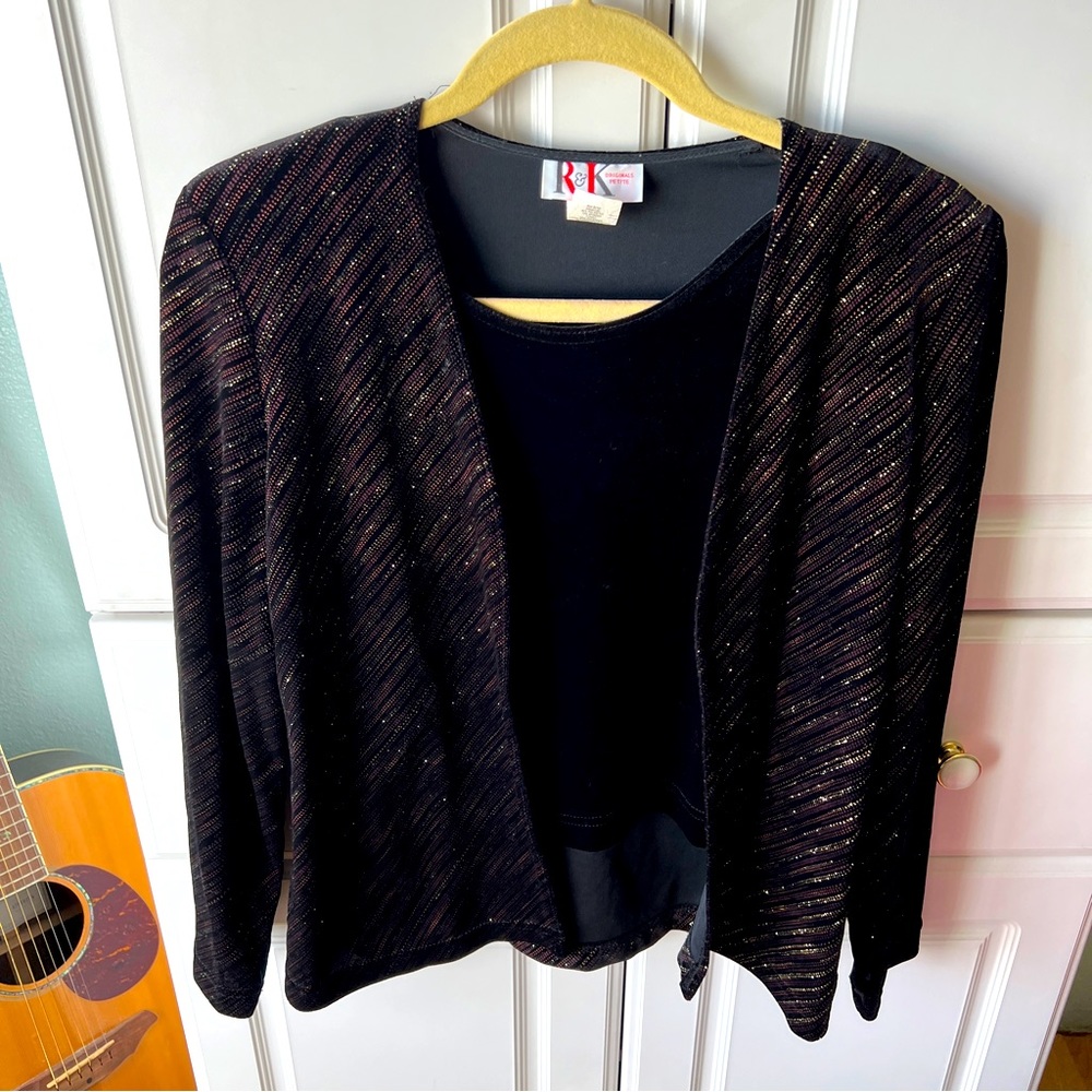 R&K Black & Sparkly Gold Velvet Petite Top